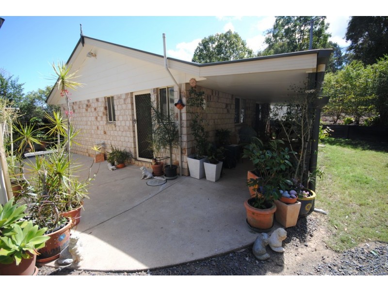 3 Grecian Bends, Greens Creek QLD 4570