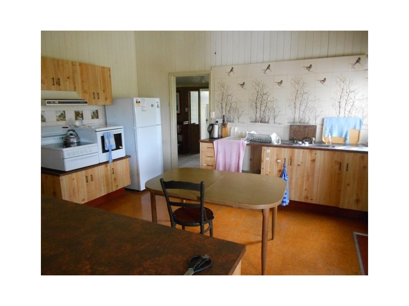 21 Cochrane Rd, Chatsworth QLD 4570