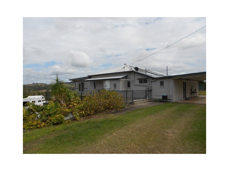 21 Cochrane Rd, Chatsworth QLD 4570