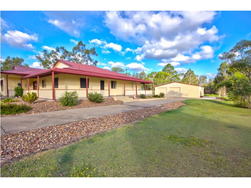 21 Endeavour Drive, Cooloola Cove QLD 4580