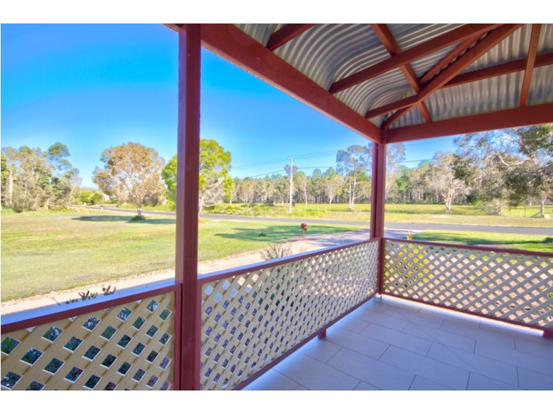 21 Endeavour Drive, Cooloola Cove QLD 4580