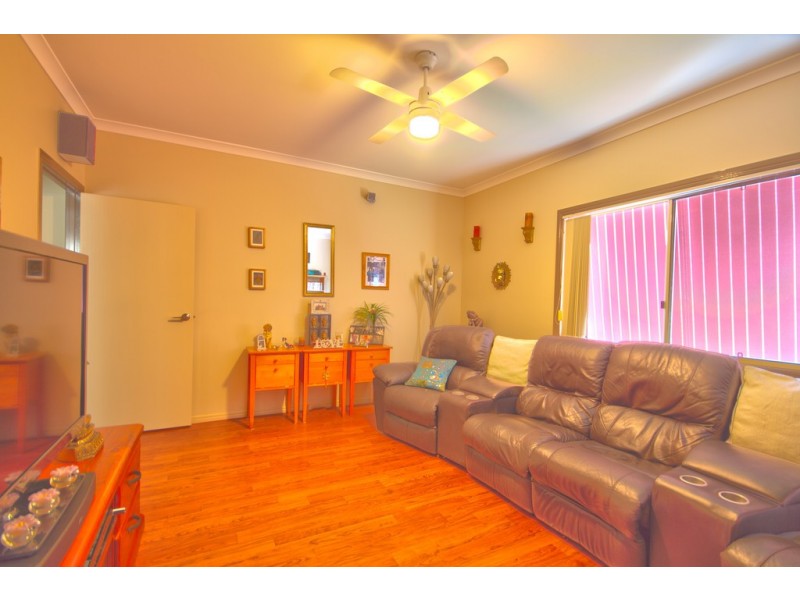 21 Endeavour Drive, Cooloola Cove QLD 4580