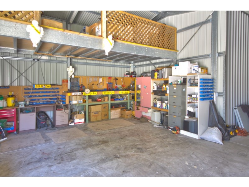 21 Endeavour Drive, Cooloola Cove QLD 4580