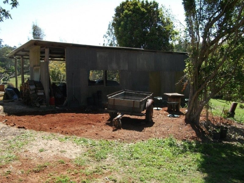 42-46 Morley Rd, Canina QLD 4570