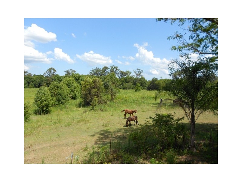 48 Laurel Rd, Veteran QLD 4570