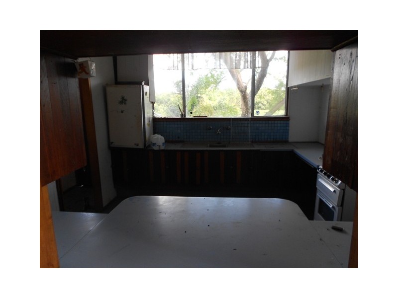 48 Laurel Rd, Veteran QLD 4570