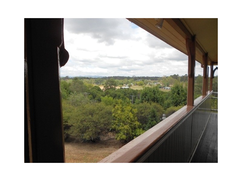 271 Sandy Creek rd, Veteran QLD 4570