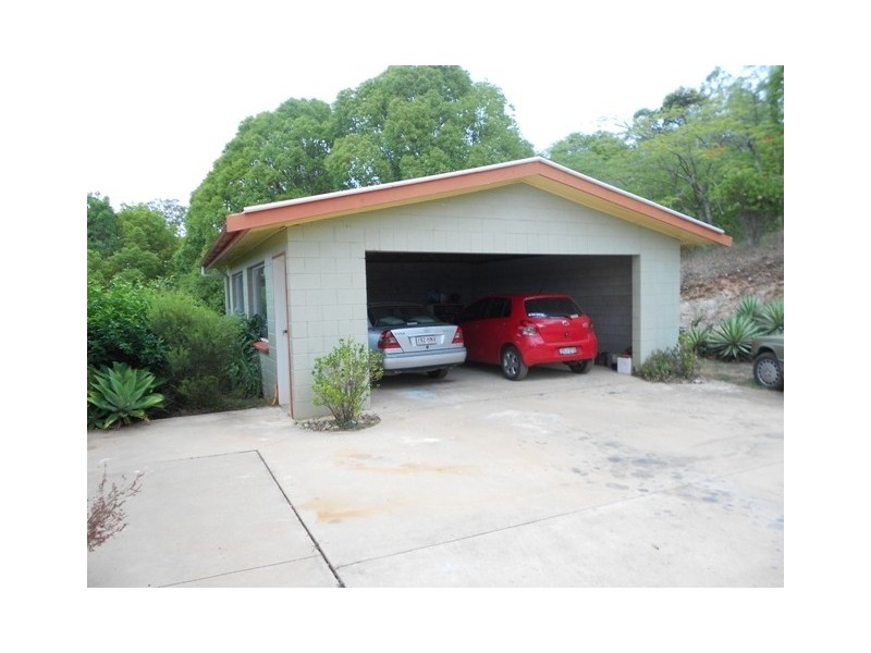 271 Sandy Creek rd, Veteran QLD 4570