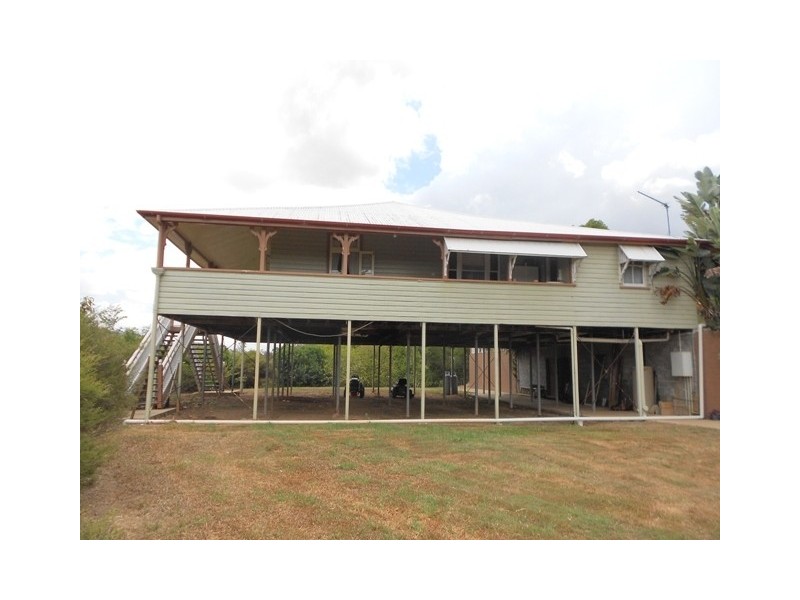 271 Sandy Creek rd, Veteran QLD 4570