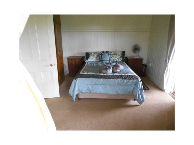 271 Sandy Creek rd, Veteran QLD 4570