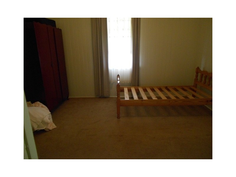 271 Sandy Creek rd, Veteran QLD 4570