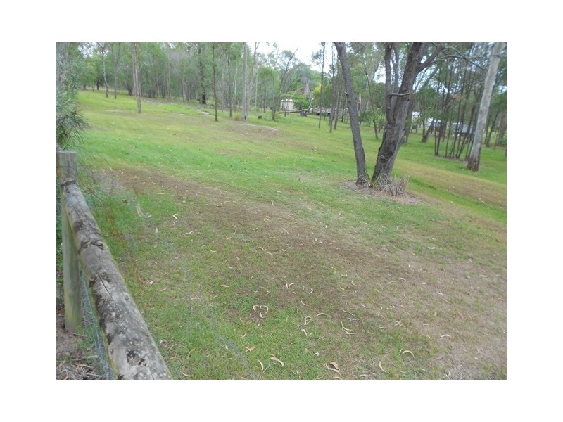 61 Petersen Rd, Bells Bridge QLD 4570