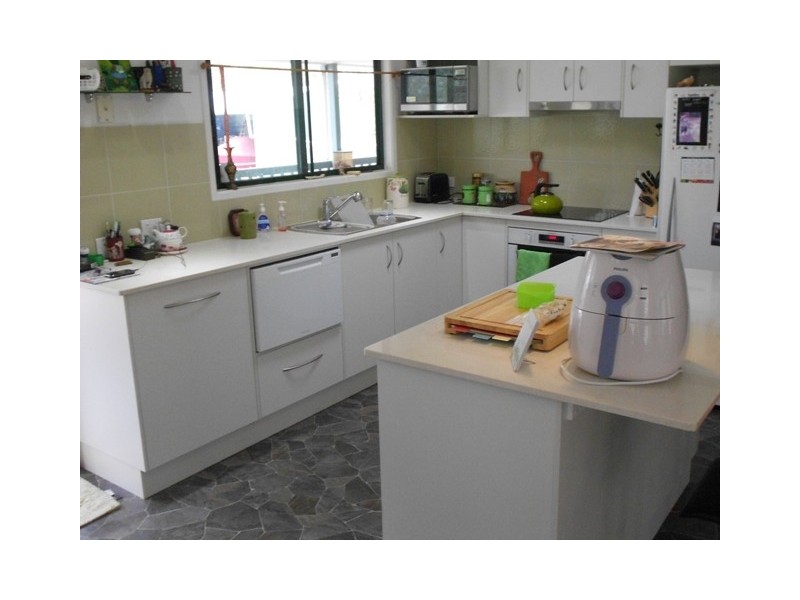 61 Petersen Rd, Bells Bridge QLD 4570