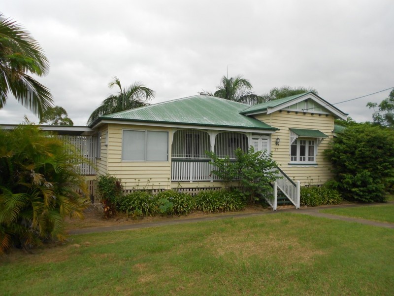 37 Rifle Range Rd, Gympie QLD 4570