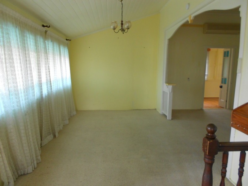 37 Rifle Range Rd, Gympie QLD 4570