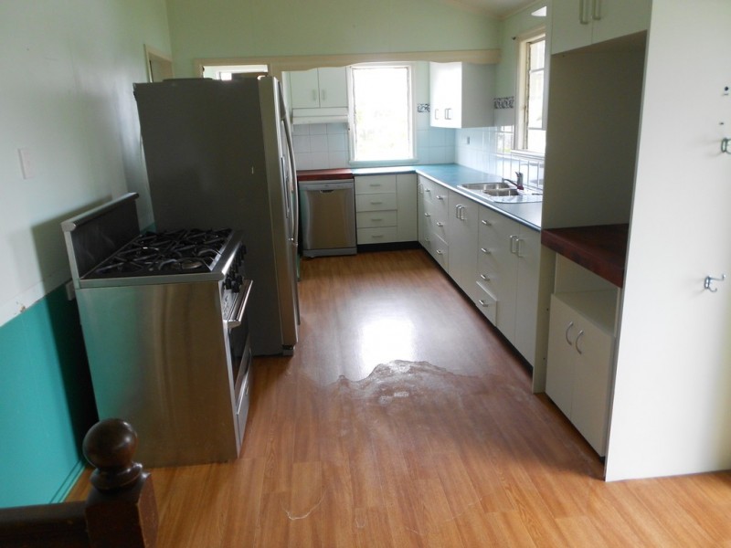 37 Rifle Range Rd, Gympie QLD 4570