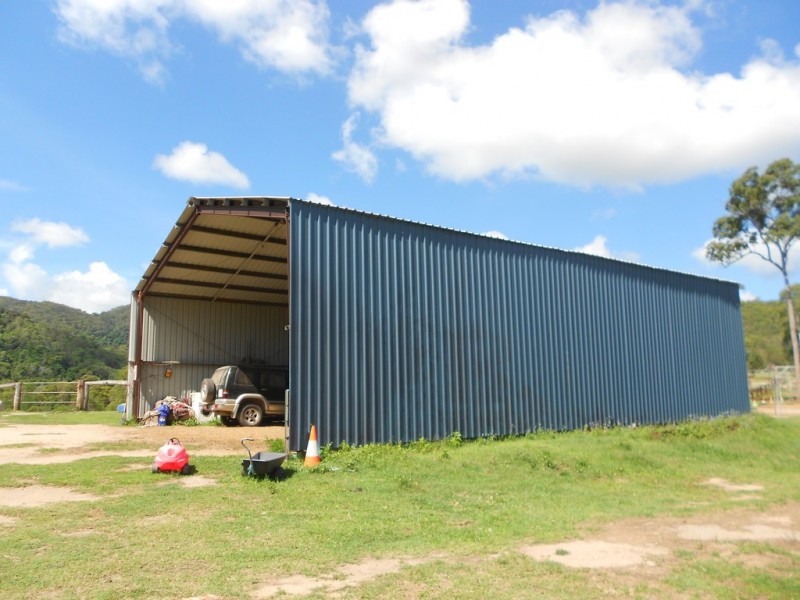 156 Hill rd, Mothar Mountain QLD 4570