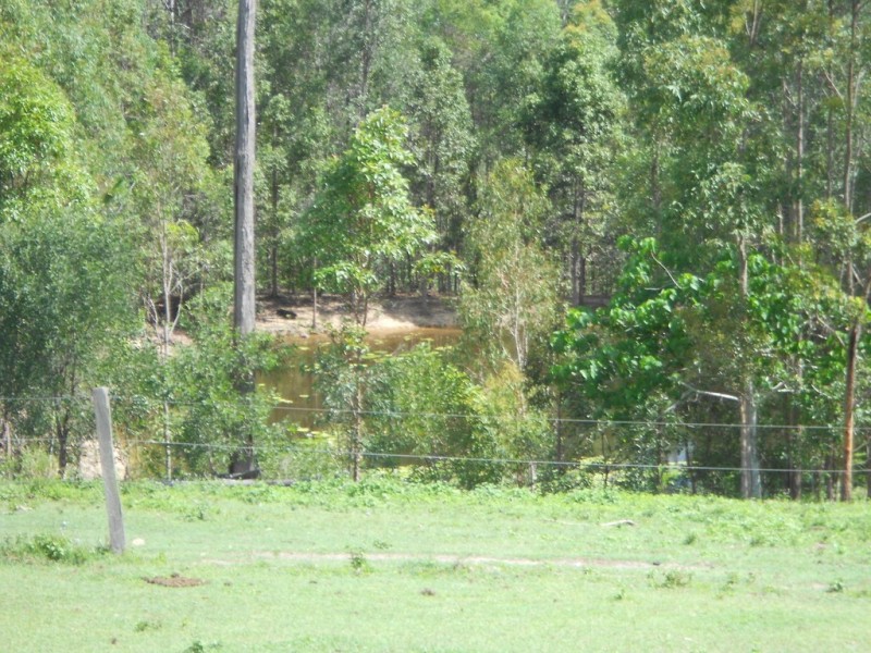 156 Hill rd, Mothar Mountain QLD 4570