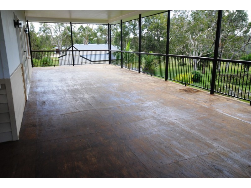 12 Exeter Ct, Cooloola Cove QLD 4580