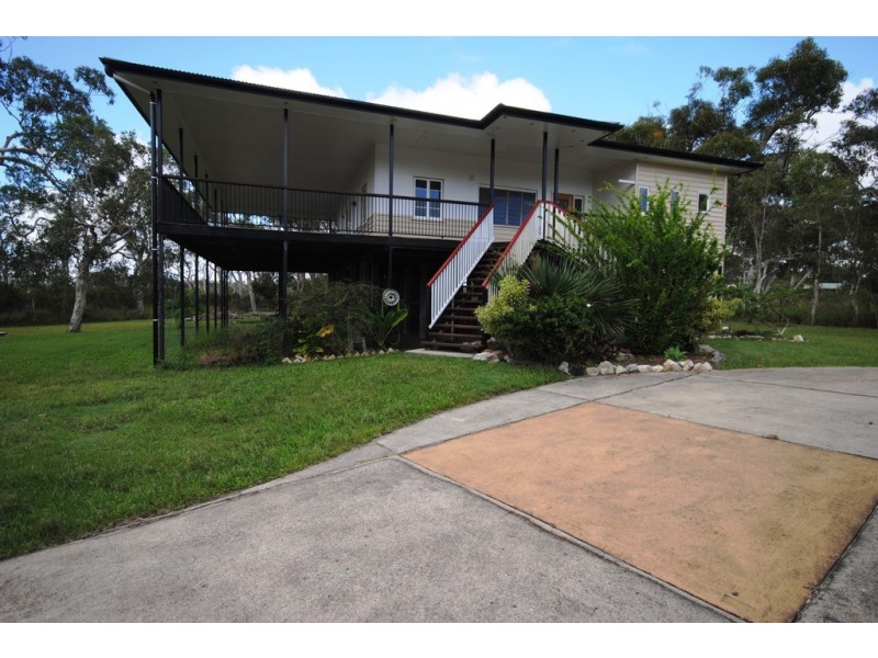 12 Exeter Ct, Cooloola Cove QLD 4580 Floorplan