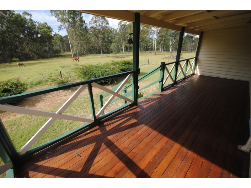 737 Old Gympie, Paterson QLD 4570