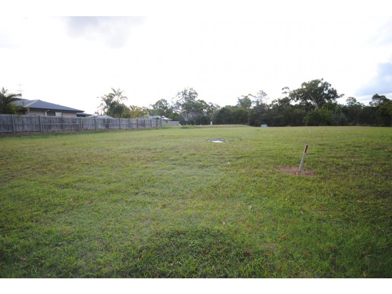 2 Dianella Crct, Cooloola Cove QLD 4580