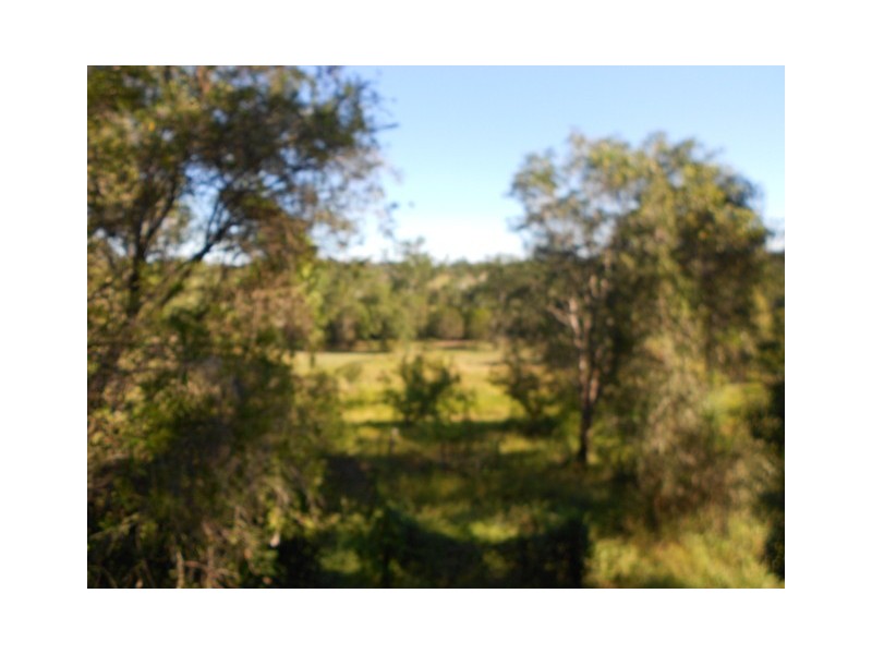 150 old veteran rd, Veteran QLD 4570
