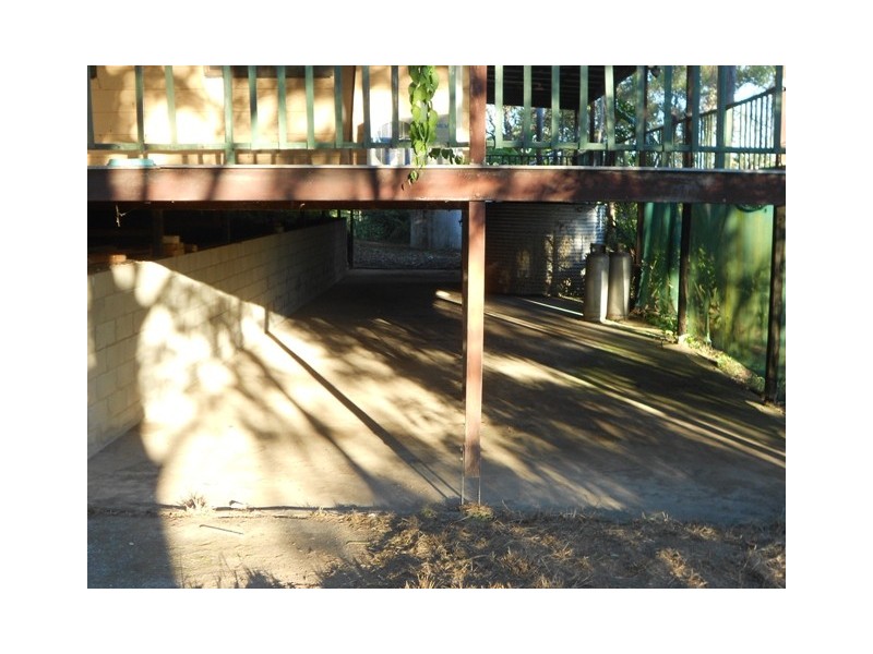 150 old veteran rd, Veteran QLD 4570