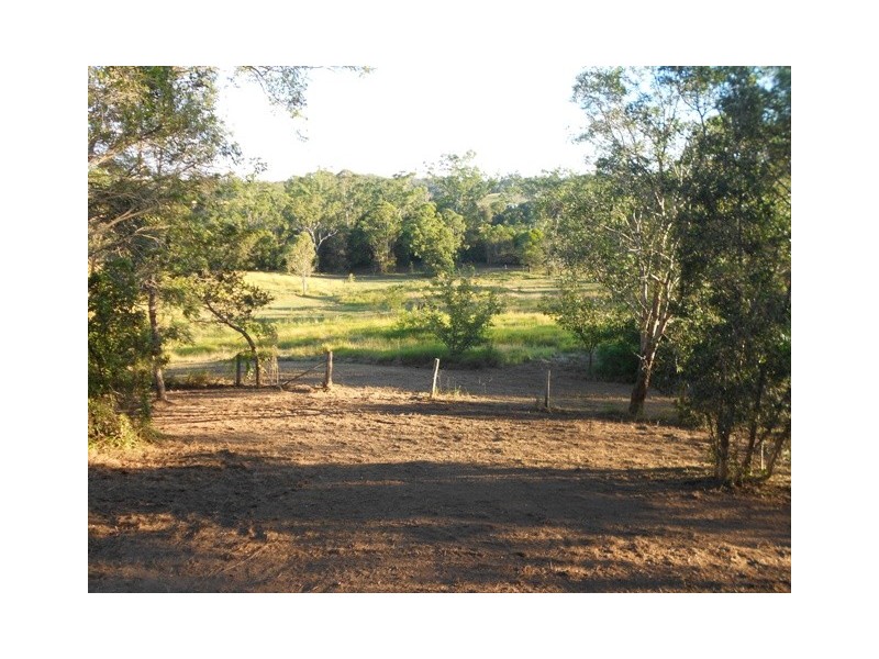 150 old veteran rd, Veteran QLD 4570