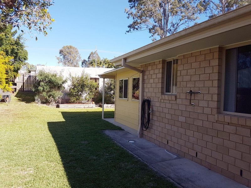 35 Gympie View Dr, Southside QLD 4570