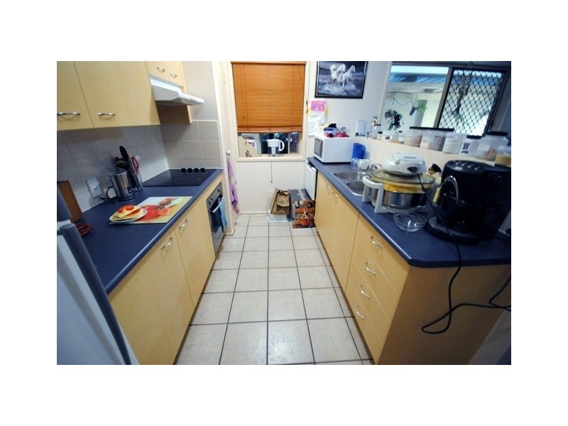 35 Gympie View Dr, Southside QLD 4570