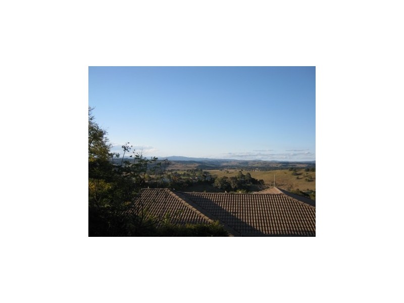 Unit 2 / 24  Barr Scott Drive, Lismore Heights NSW 2480