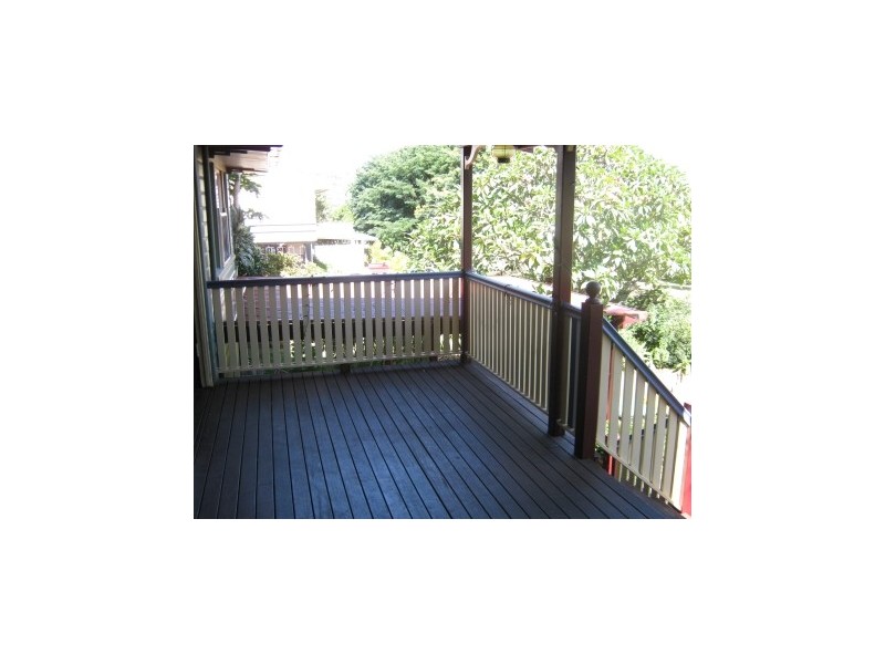 12 Oakley Avenue, East Lismore NSW 2480