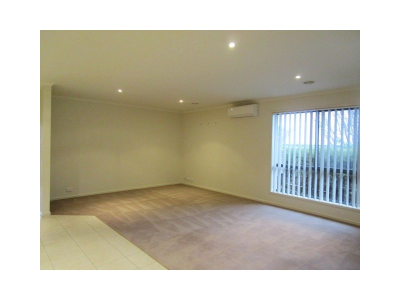 59 Hutchison Street, Queanbeyan NSW 2620