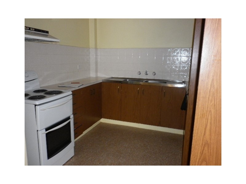 7/4 Velacia Place, Queanbeyan NSW 2620