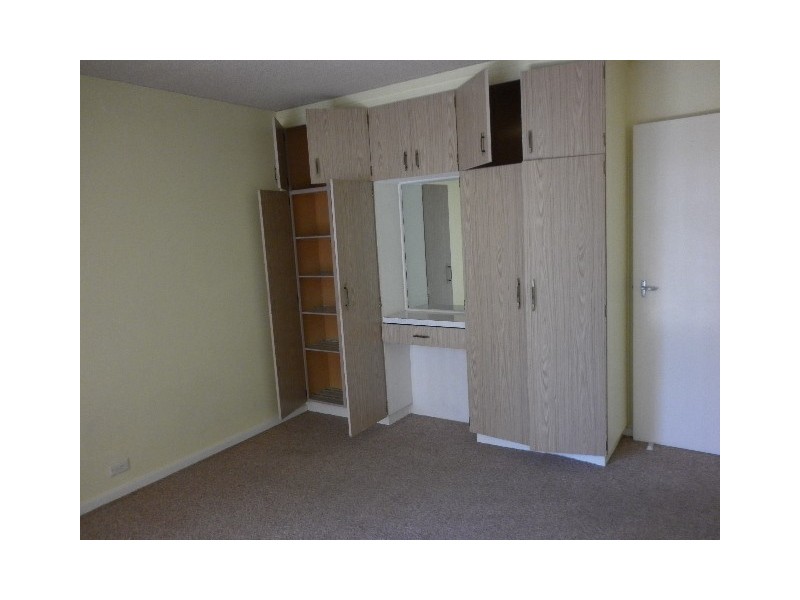 7/4 Velacia Place, Queanbeyan NSW 2620