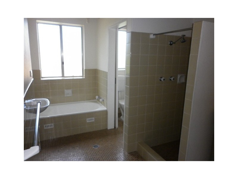 7/4 Velacia Place, Queanbeyan NSW 2620