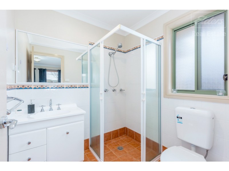 9 Northcliffe Place, Queanbeyan East NSW 2620