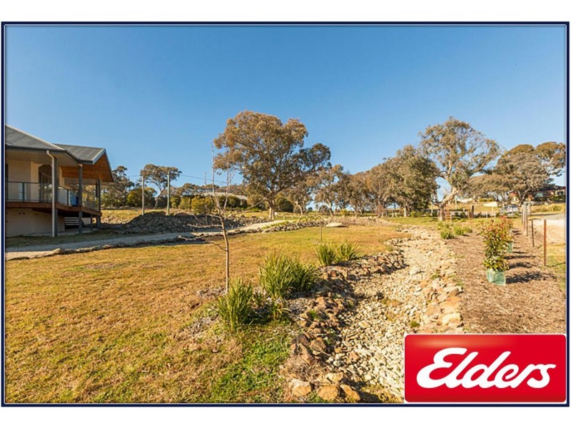 12 Staunton Place, Googong NSW 2620