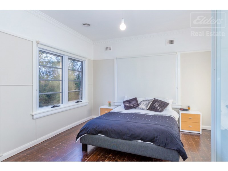 34 Cooma Street, Queanbeyan NSW 2620