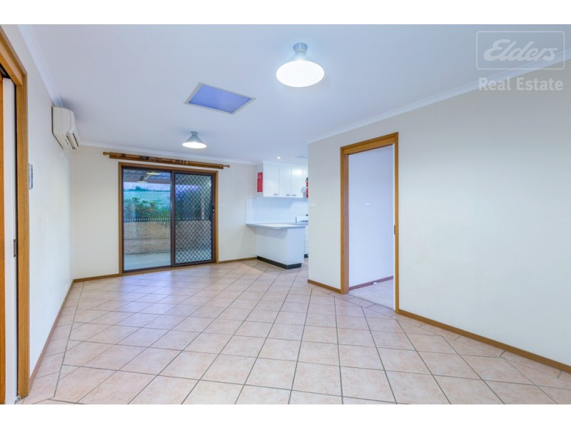 35 River Drive, Karabar NSW 2620