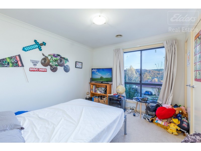 1 Minda Place, Jerrabomberra NSW 2619