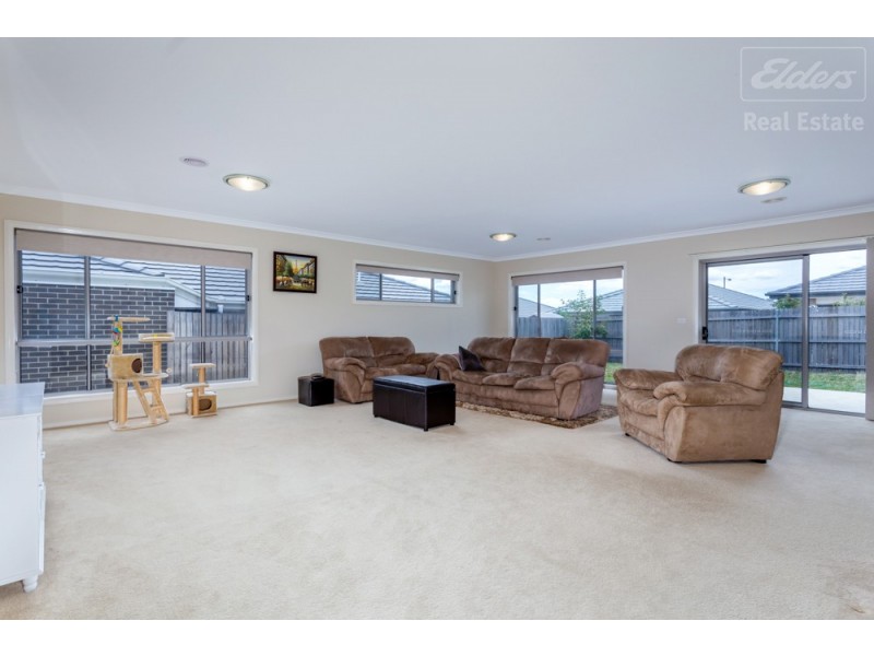 31 Bonarba Link, Googong NSW 2620