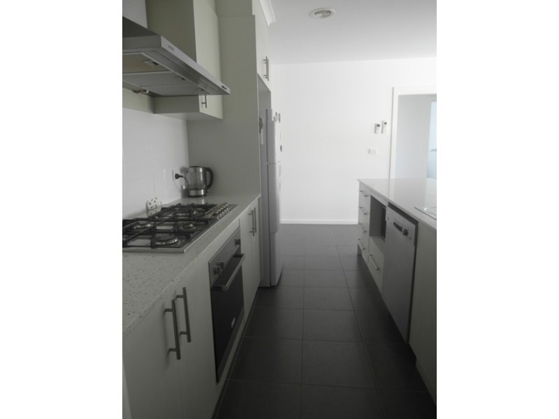 9 Jack Street, Googong NSW 2620