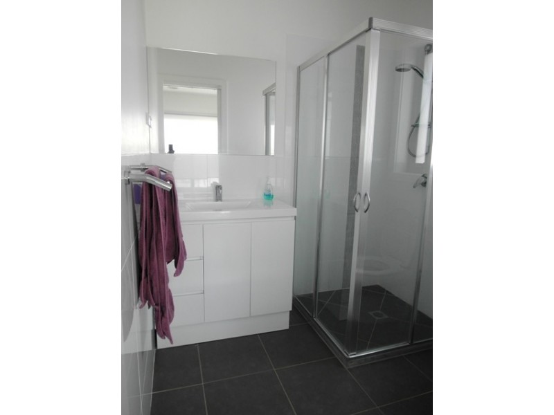 9 Jack Street, Googong NSW 2620