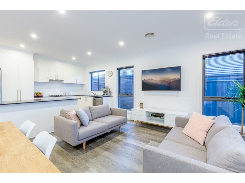 7 Carl Street, Googong NSW 2620