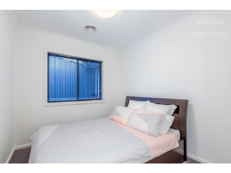 7 Carl Street, Googong NSW 2620