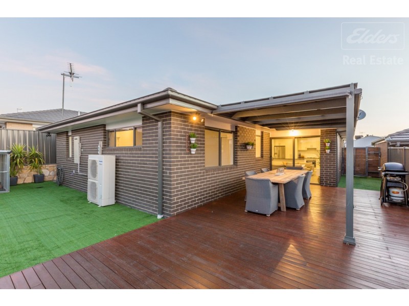 7 Carl Street, Googong NSW 2620