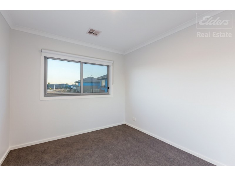 24 Keyte Street, Googong NSW 2620