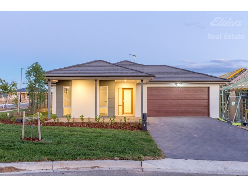 24 Keyte Street, Googong NSW 2620